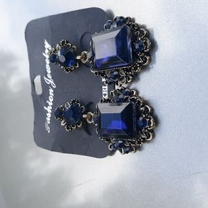 New dark blue sapphire earrings